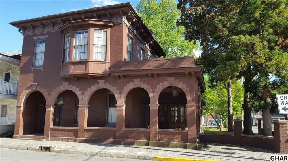 Italianate Style Mansion