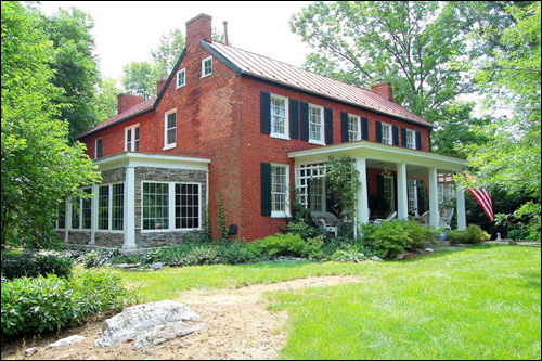 Potential Bed and Breakfast in Kearneysville